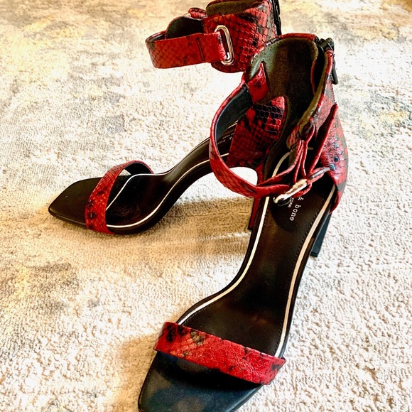 Rag & Bone Ellis Heeled Leather Sandals - Picture 2 of 9